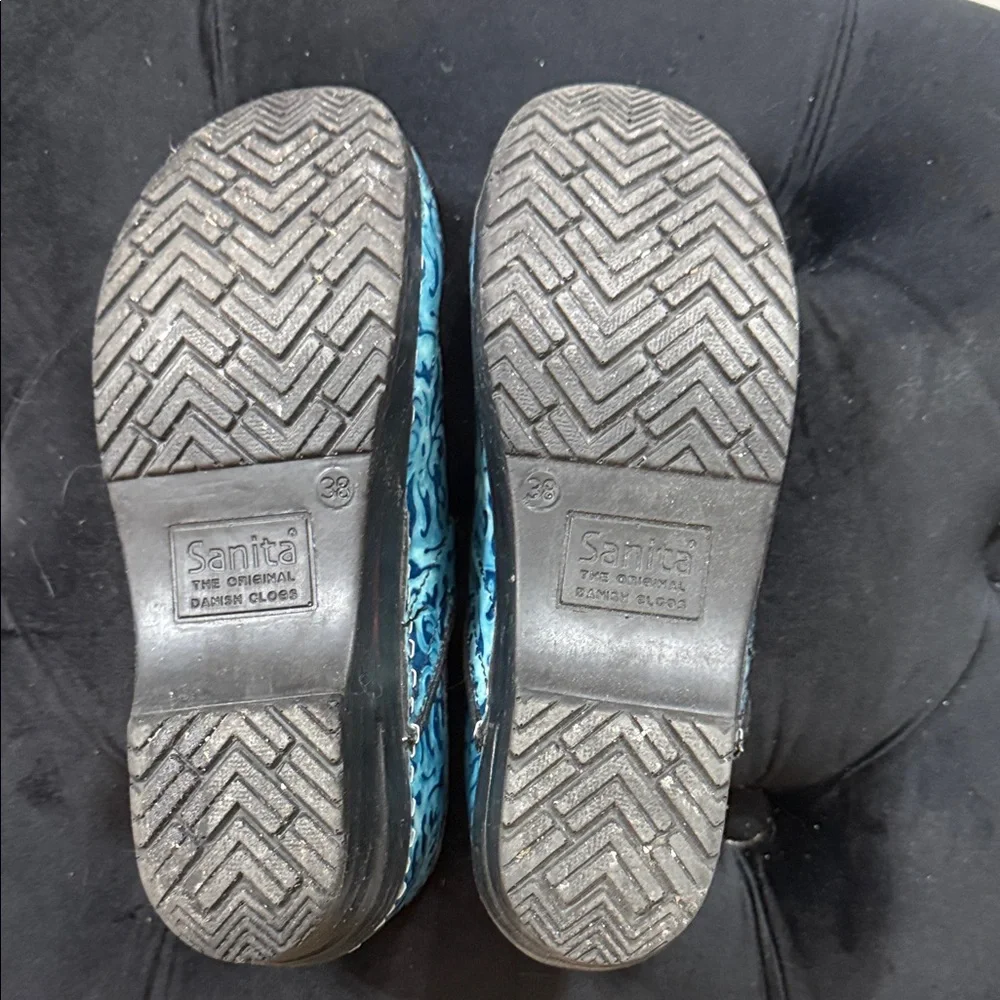 Sanita Turquoise Damask Floral Clogs - Picture 3 of 3